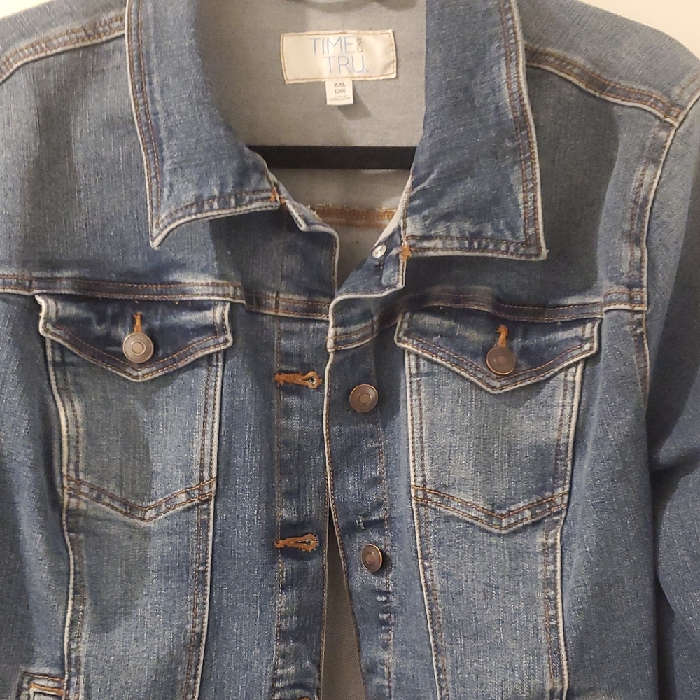 Time and Tru Women's Denim Button-Up Jacket